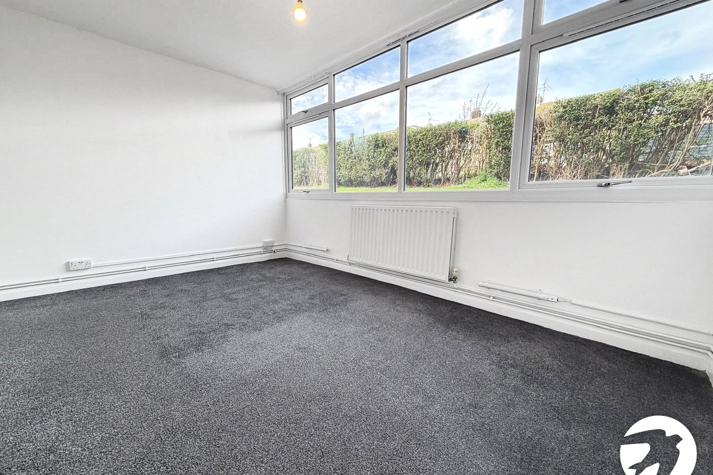 2 bedroom property to rent in Rochester | Robinson Michael & Jackson