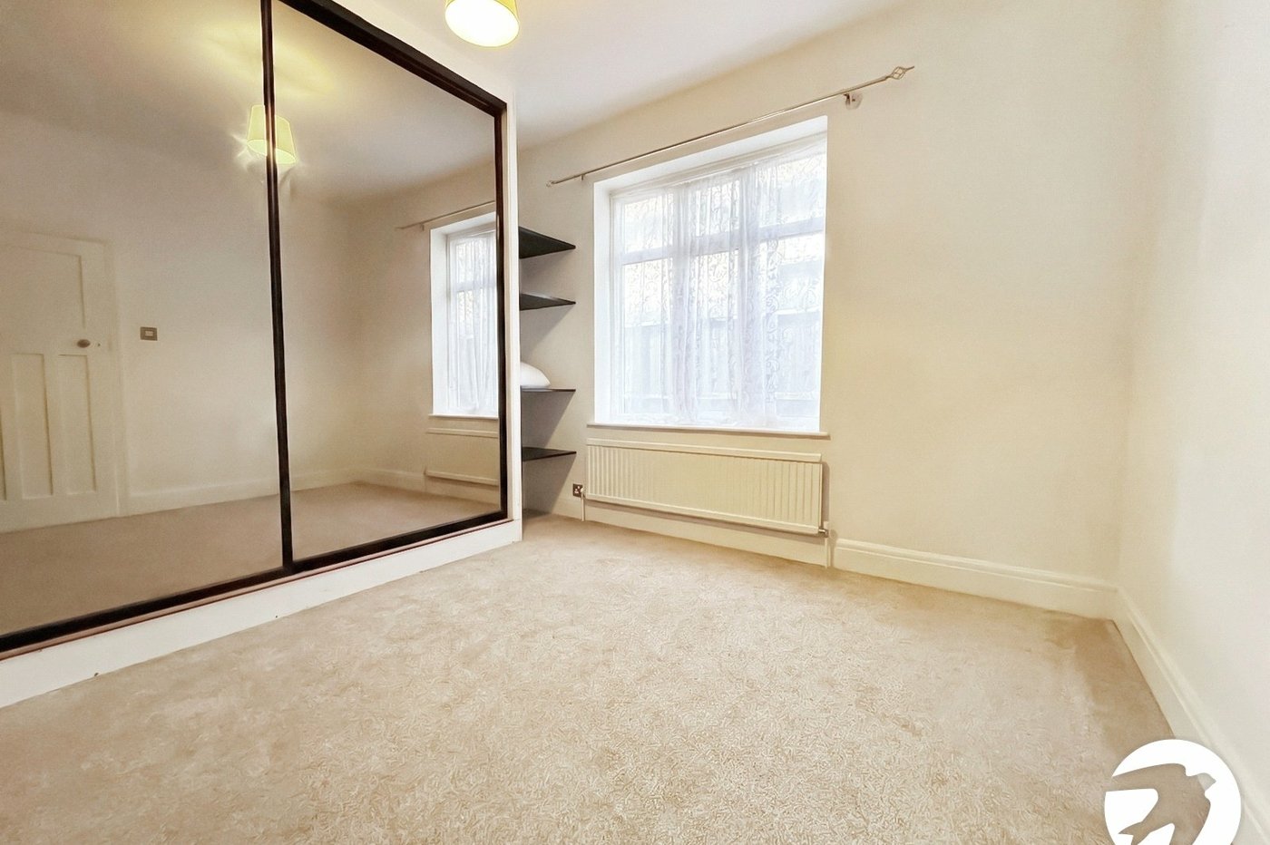 4 bedroom bungalow to rent in Bexley | Robinson Jackson