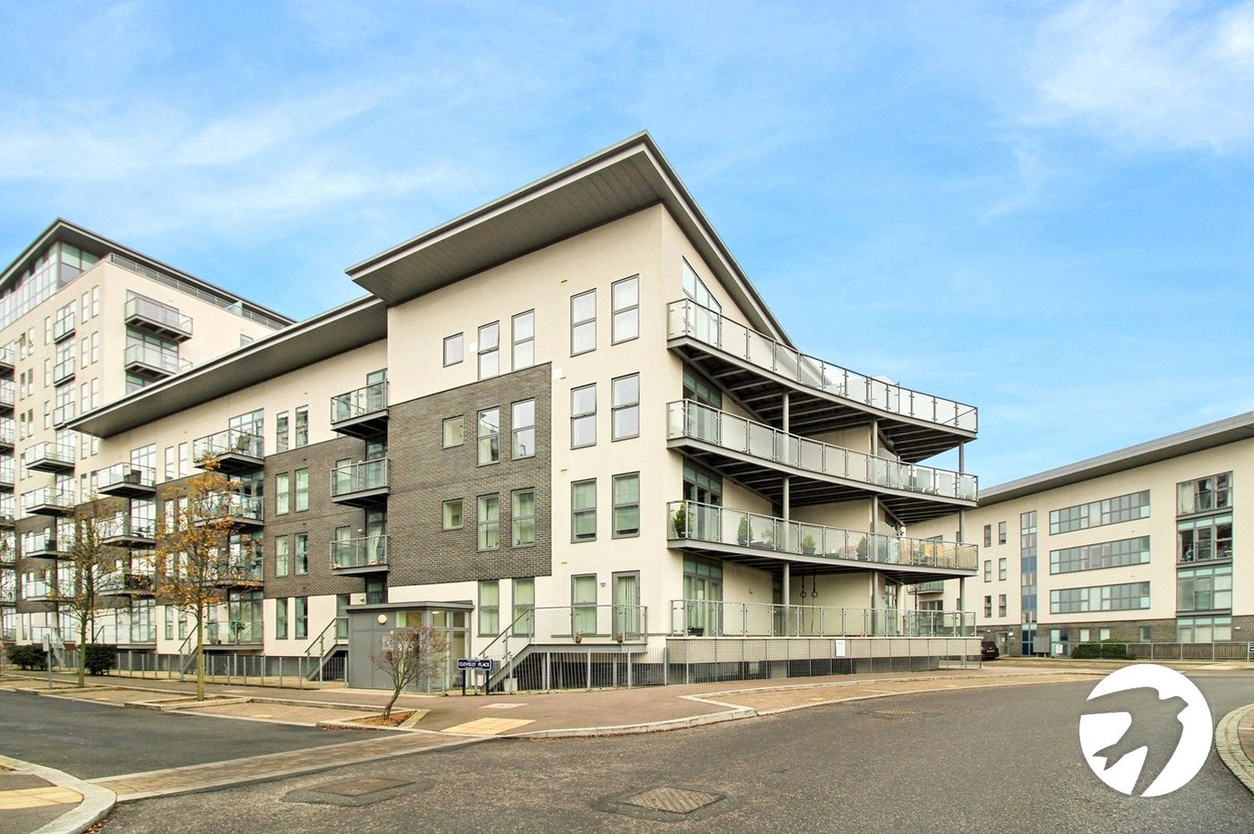 2 bedroom property to rent in Clovelly Place | Robinson Michael & Jackson