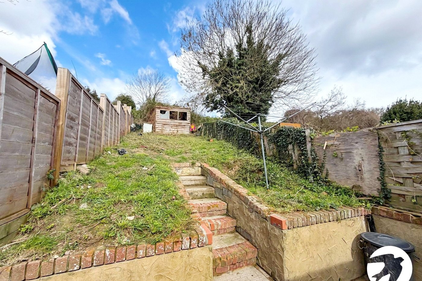 3 bedroom house to rent in Rochester | Robinson Michael & Jackson