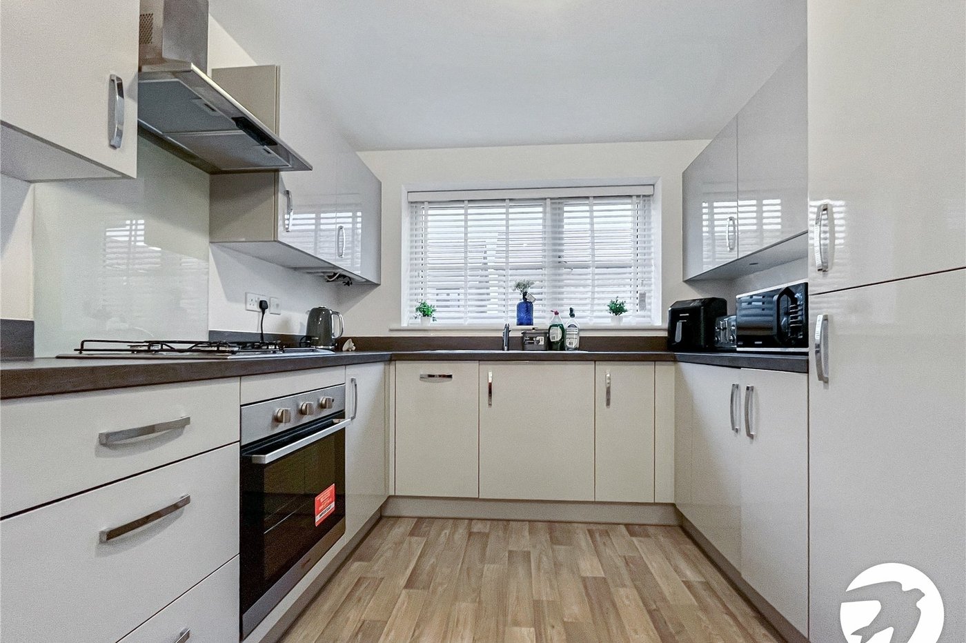 3 bedroom house to rent in Minster on Sea | Robinson Michael & Jackson