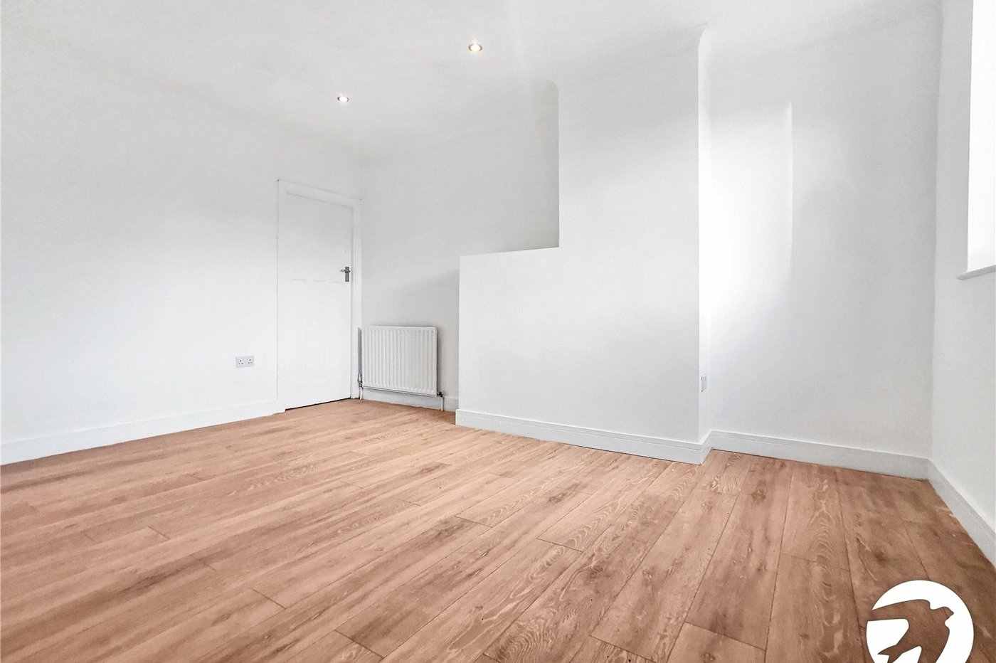 2 bedroom property to rent in Dartford | Robinson Jackson