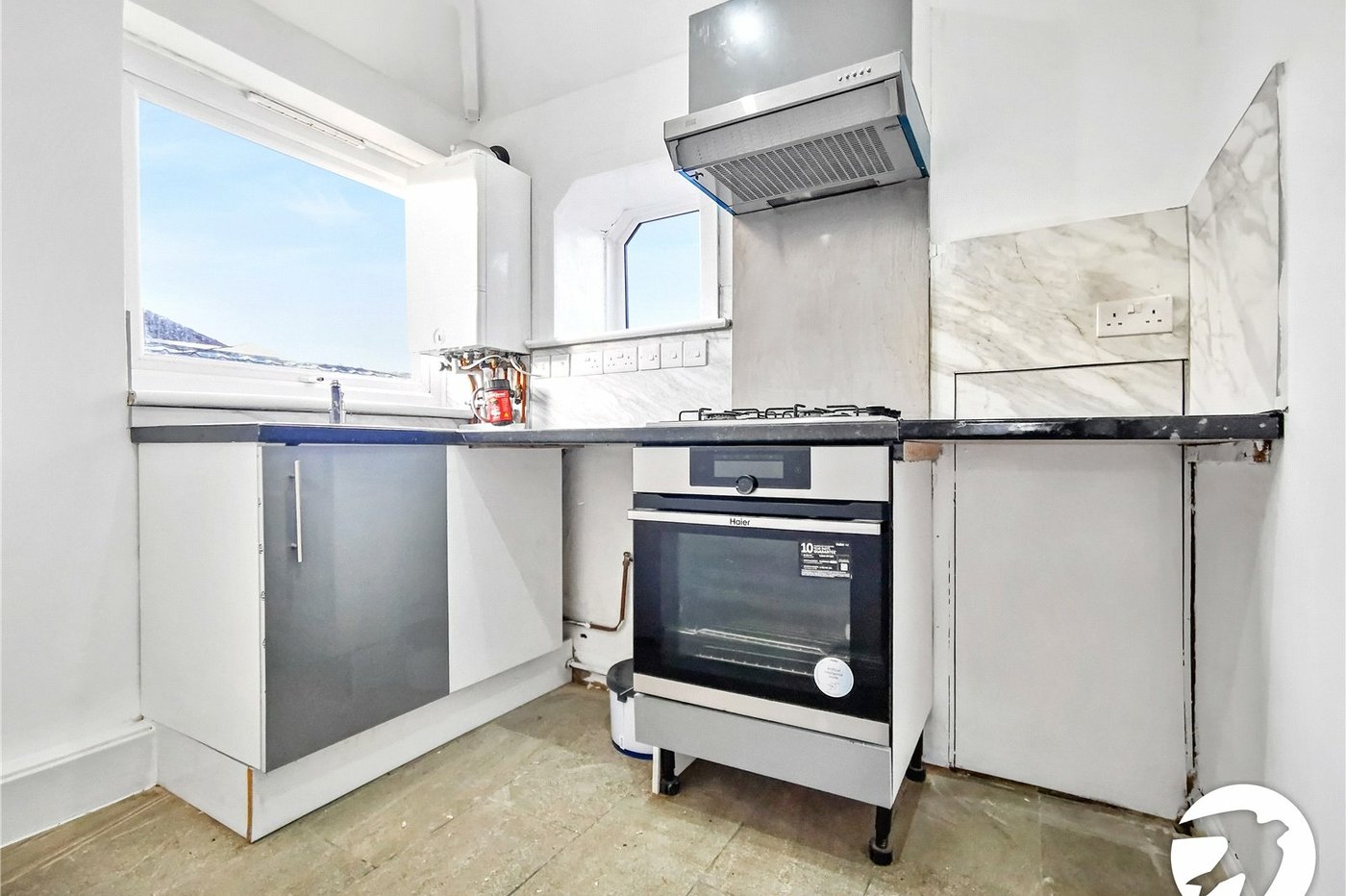 2 bedroom property to rent in Dartford | Robinson Jackson