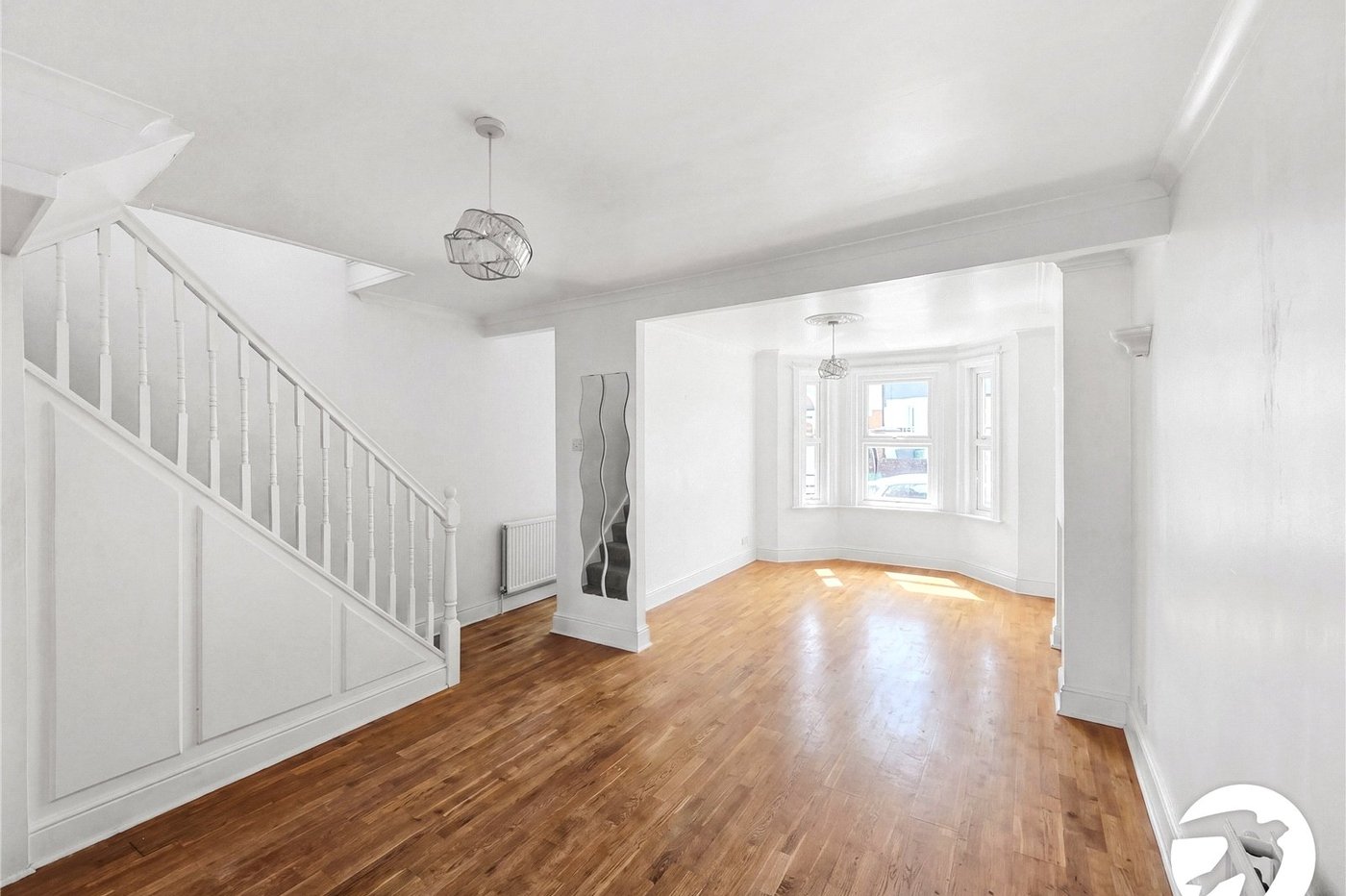 3 bedroom house to rent in London | Robinson Jackson