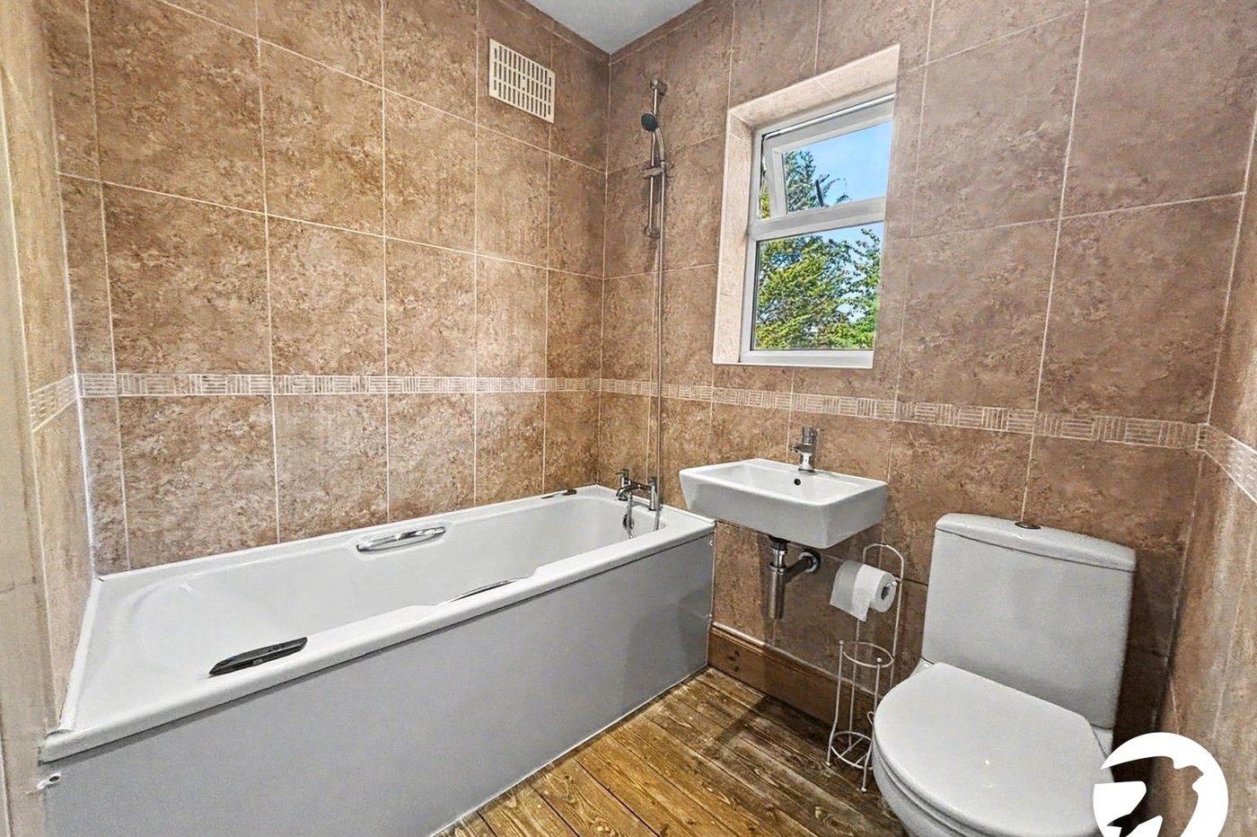 4 bedroom property to rent in Sidcup | Robinson Jackson