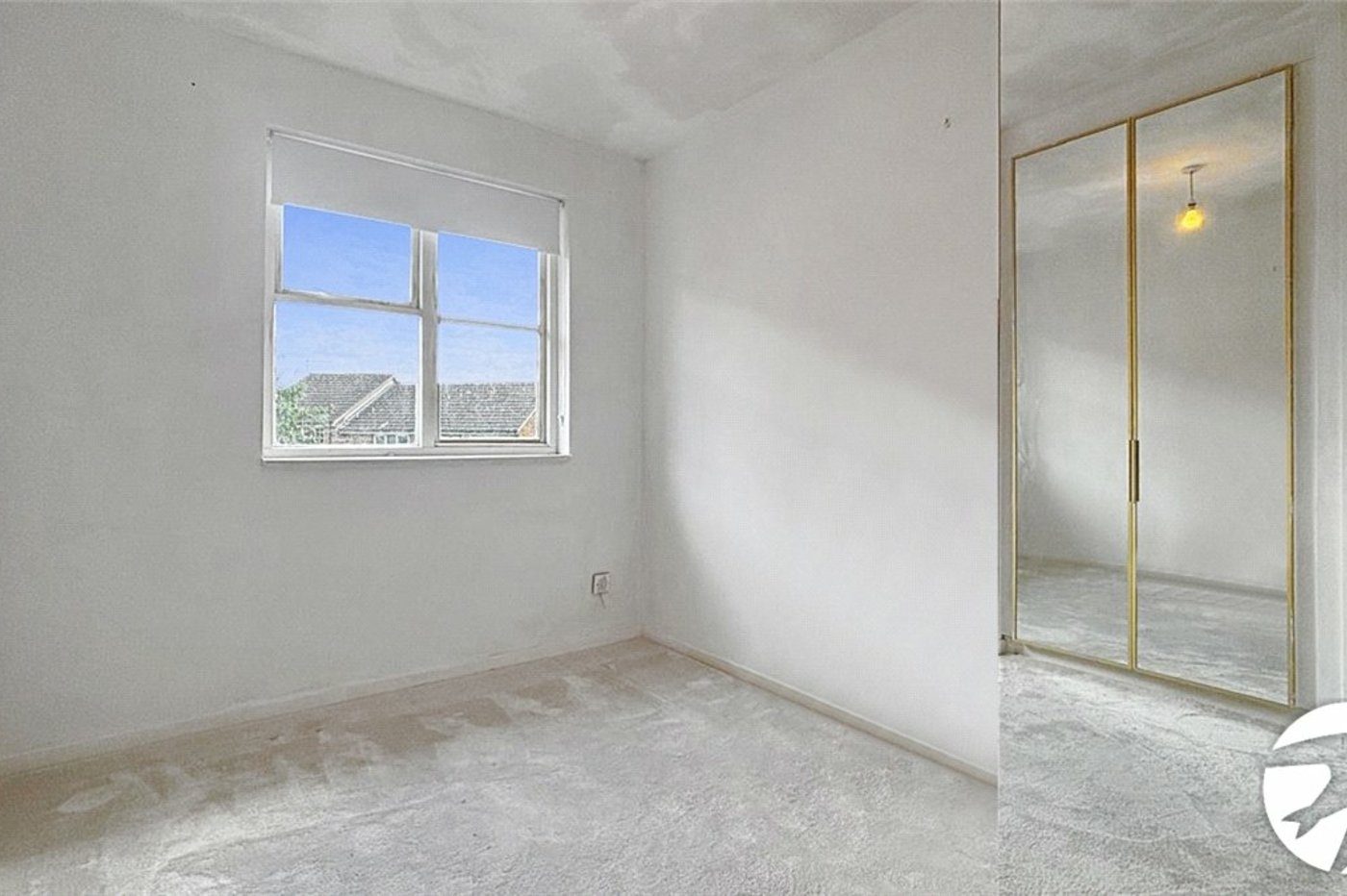 2 bedroom property to rent in Orpington | Robinson Jackson