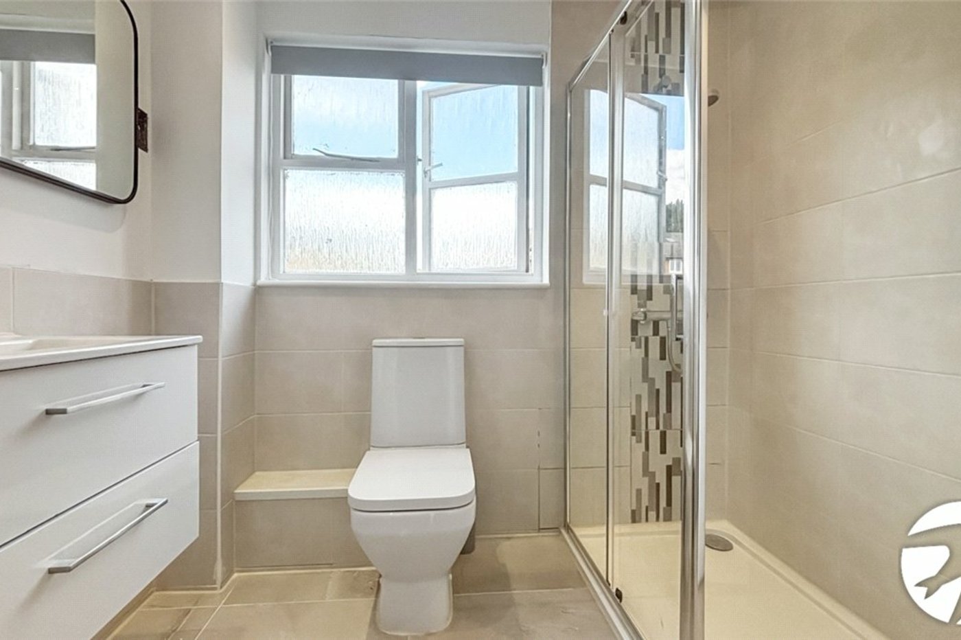 2 bedroom property to rent in Orpington | Robinson Jackson