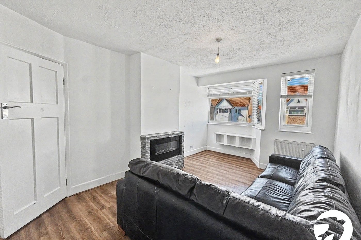 2 bedroom property to rent in Dartford | Robinson Jackson
