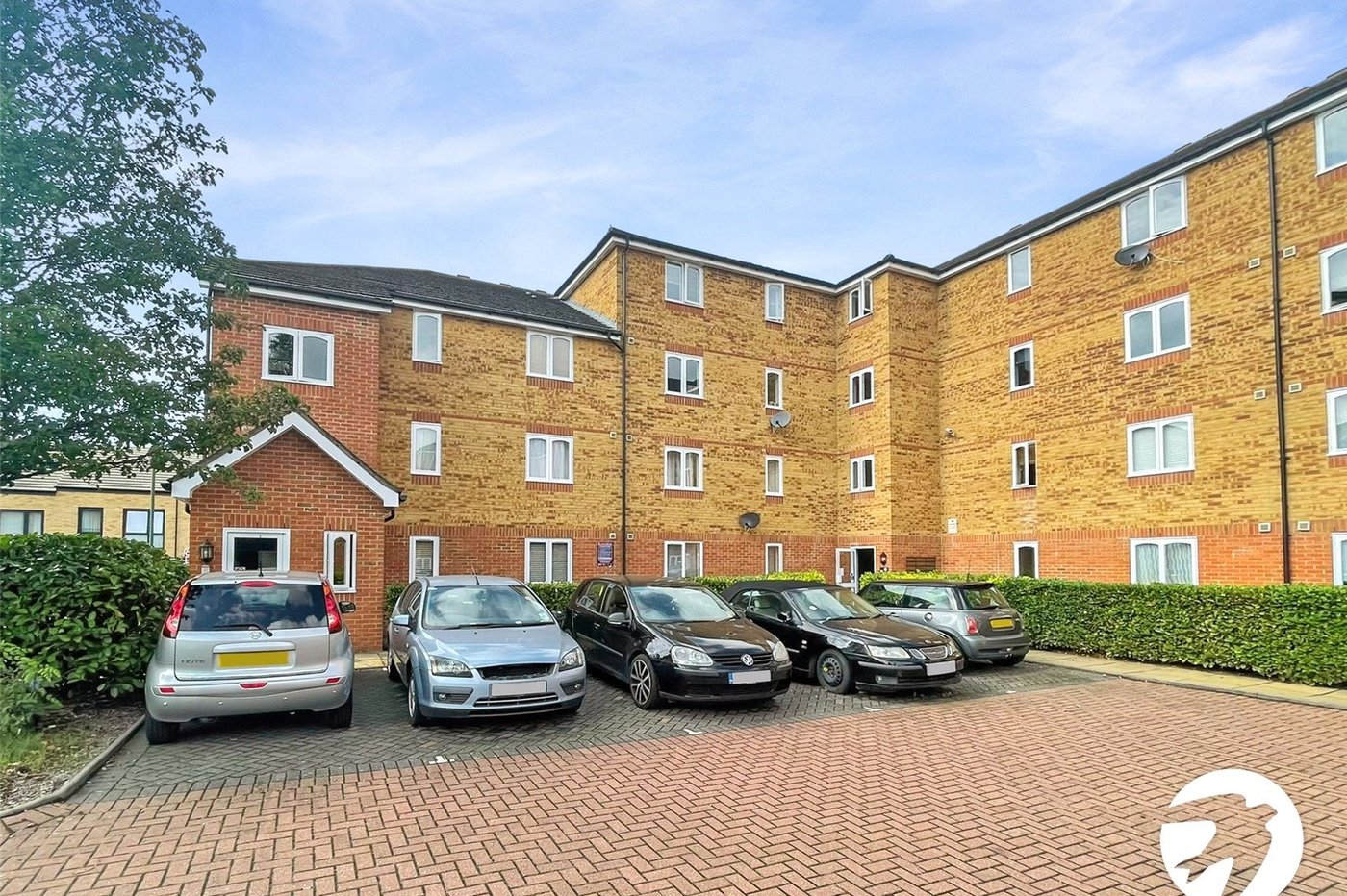 2 bedroom property to rent in Dartford | Robinson Jackson