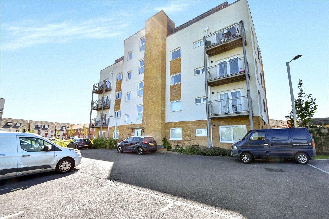 2 bedroom property to rent in Dartford | Robinson Jackson