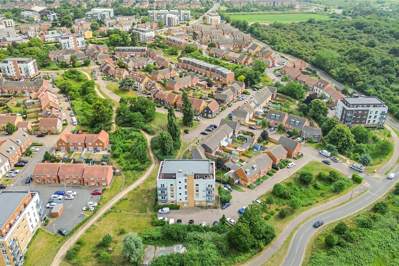 2 bedroom property to rent in Dartford | Robinson Jackson