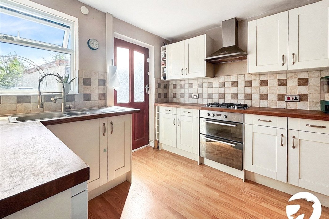 3 bedroom house to rent in Orpington | Robinson Jackson