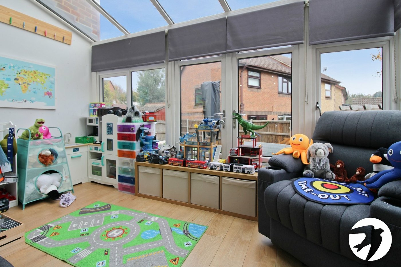 5 bedroom house to rent in Greenhithe | Robinson Michael & Jackson