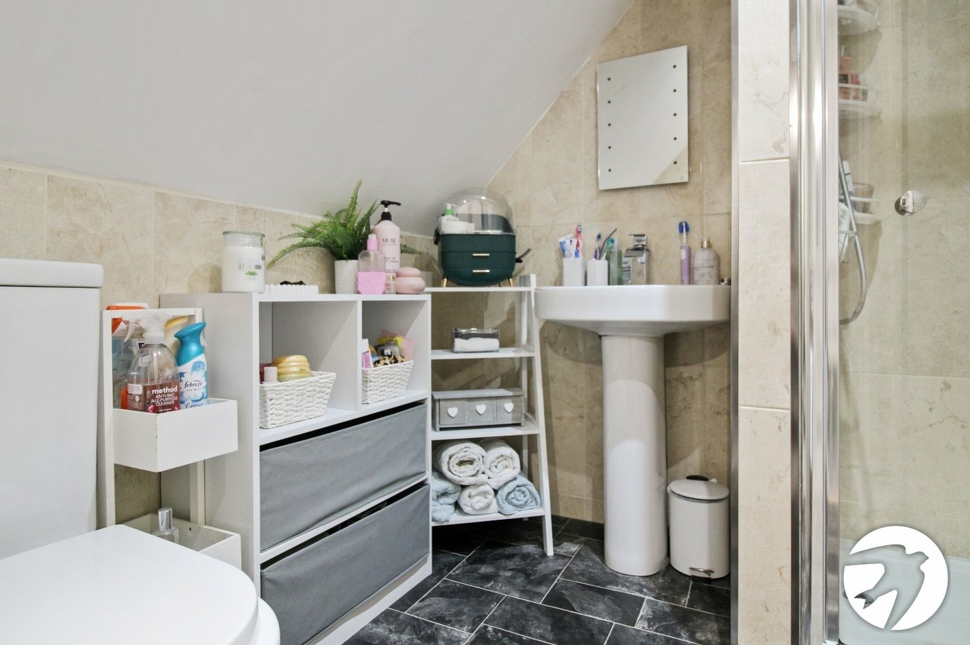 5 bedroom house to rent in Greenhithe | Robinson Michael & Jackson