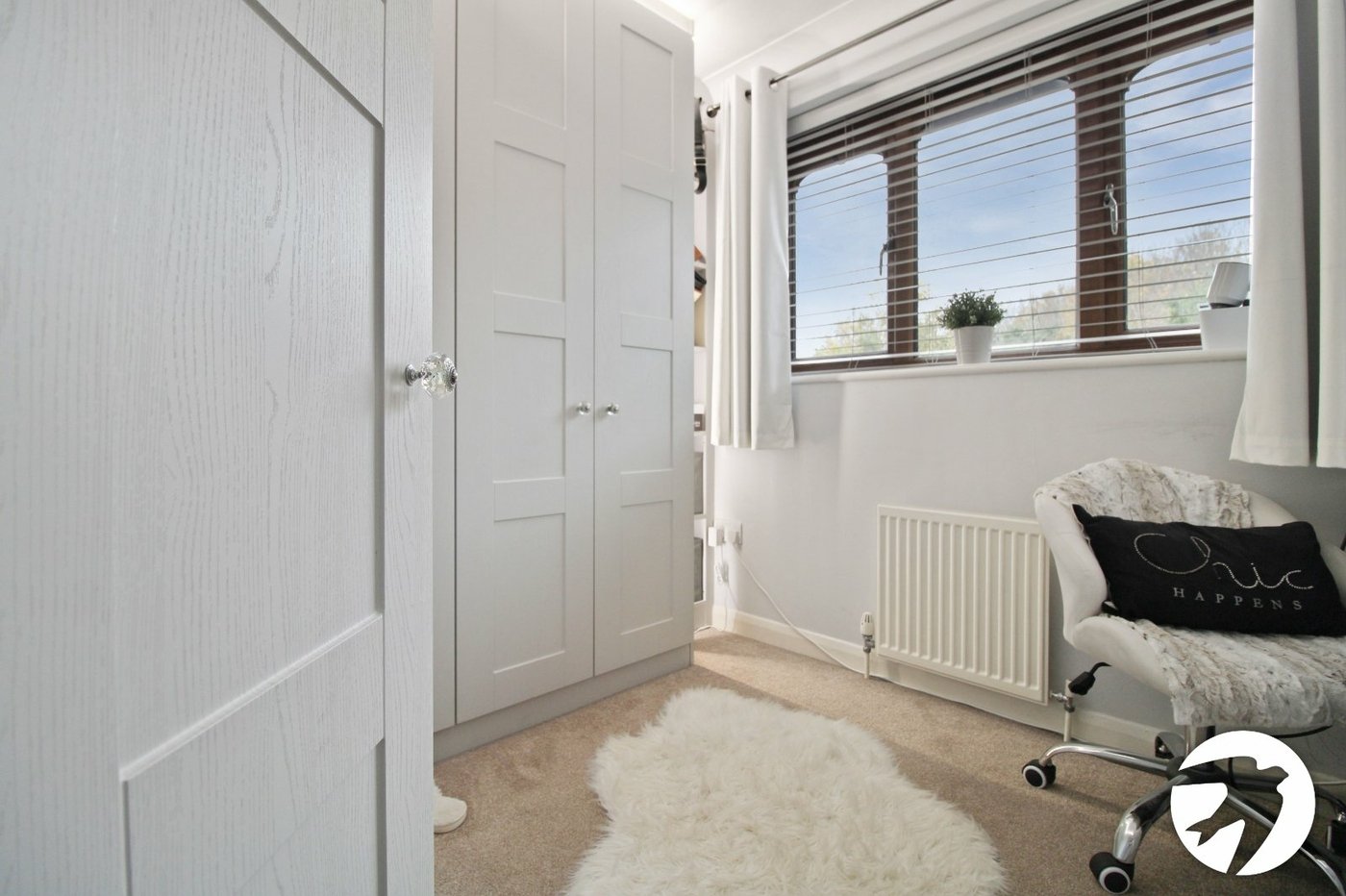 5 bedroom house to rent in Greenhithe | Robinson Michael & Jackson