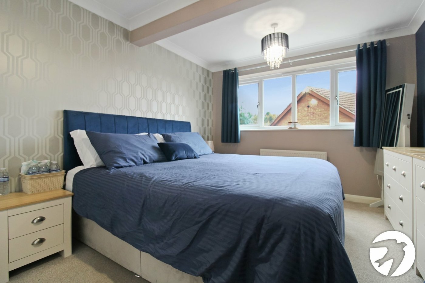 5 bedroom house to rent in Greenhithe | Robinson Michael & Jackson