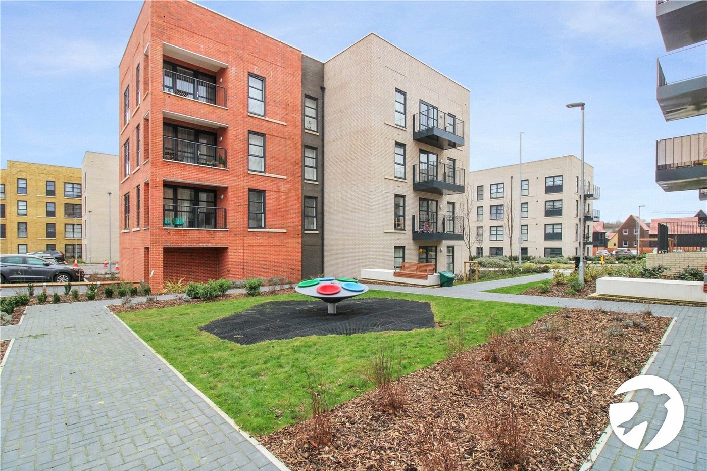 2 bedroom property to rent in Western Cross | Robinson Michael & Jackson