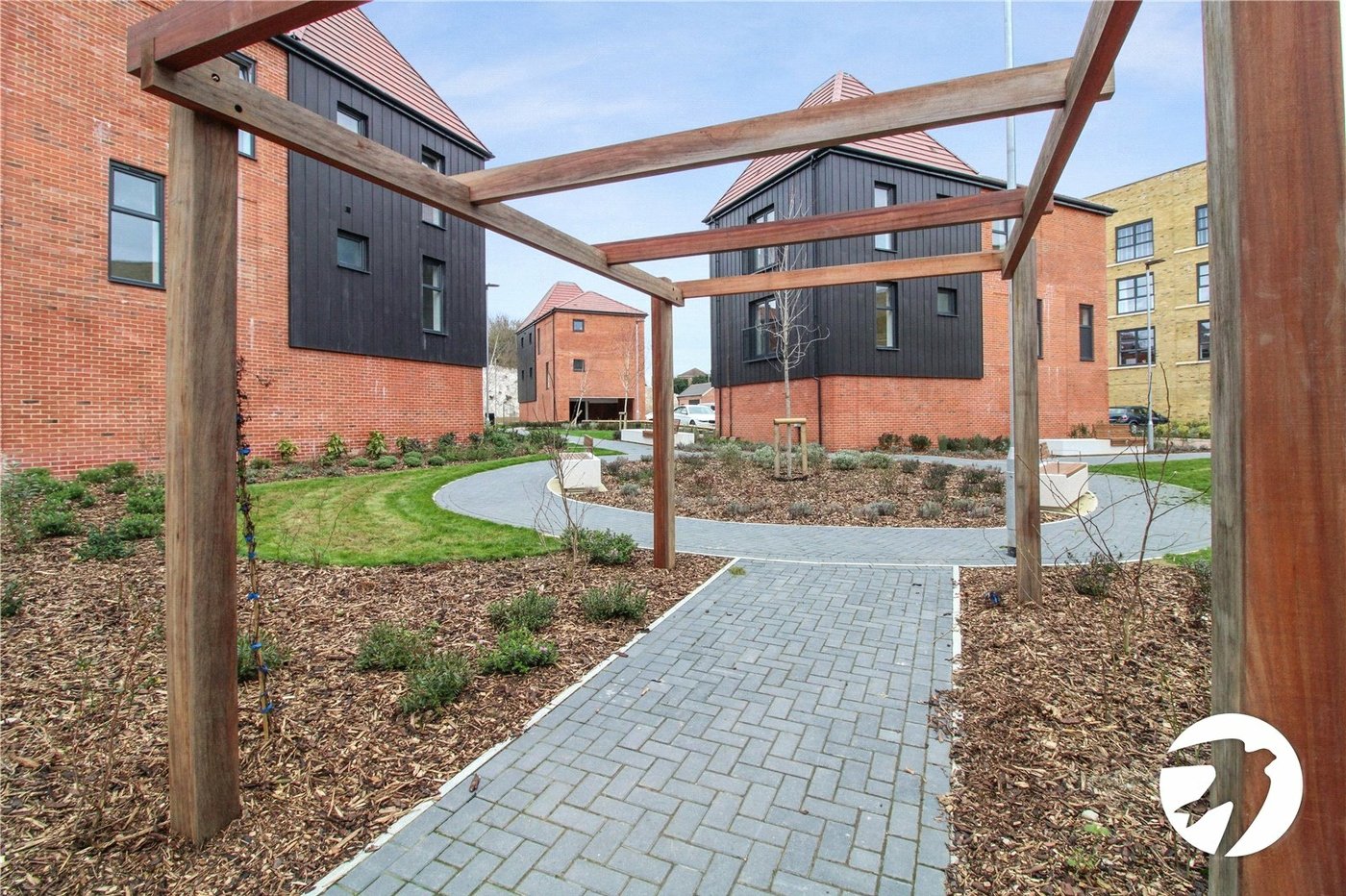 2 bedroom property to rent in Western Cross | Robinson Michael & Jackson