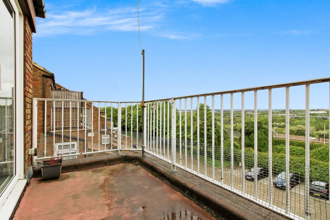 1 bedroom property to rent in Northfleet | Robinson Michael & Jackson
