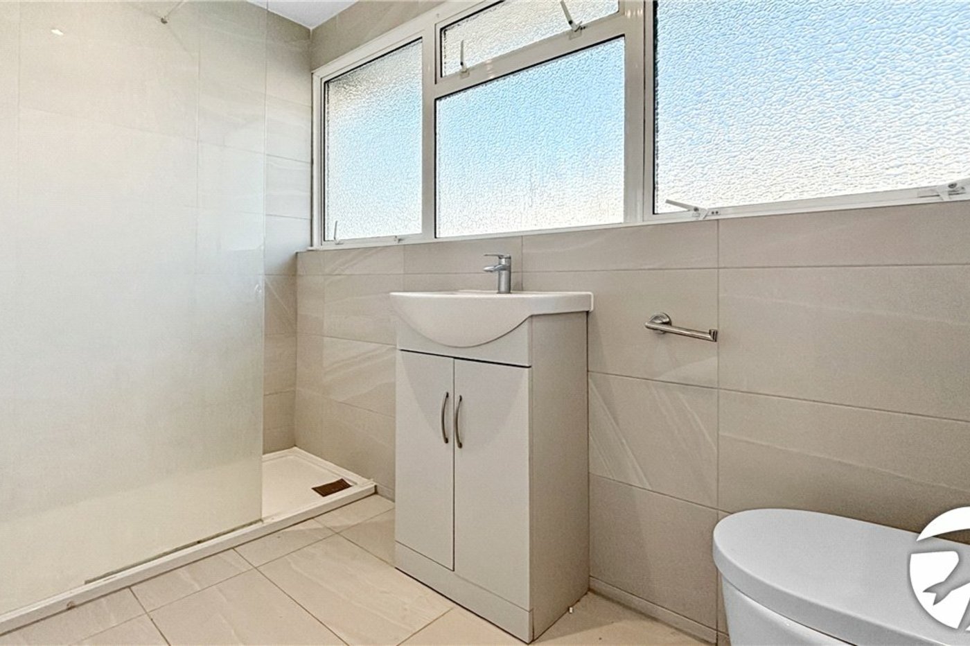 4 bedroom house to rent in Orpington | Robinson Jackson