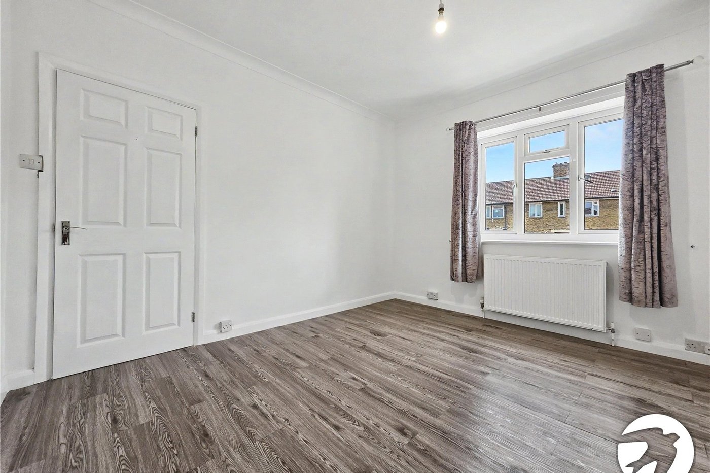 3 bedroom house to rent in London | Robinson Jackson