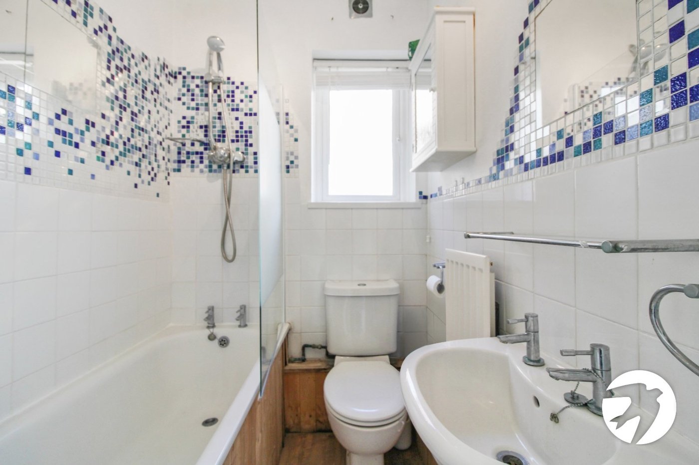 2 bedroom property to rent in London | Robinson Jackson