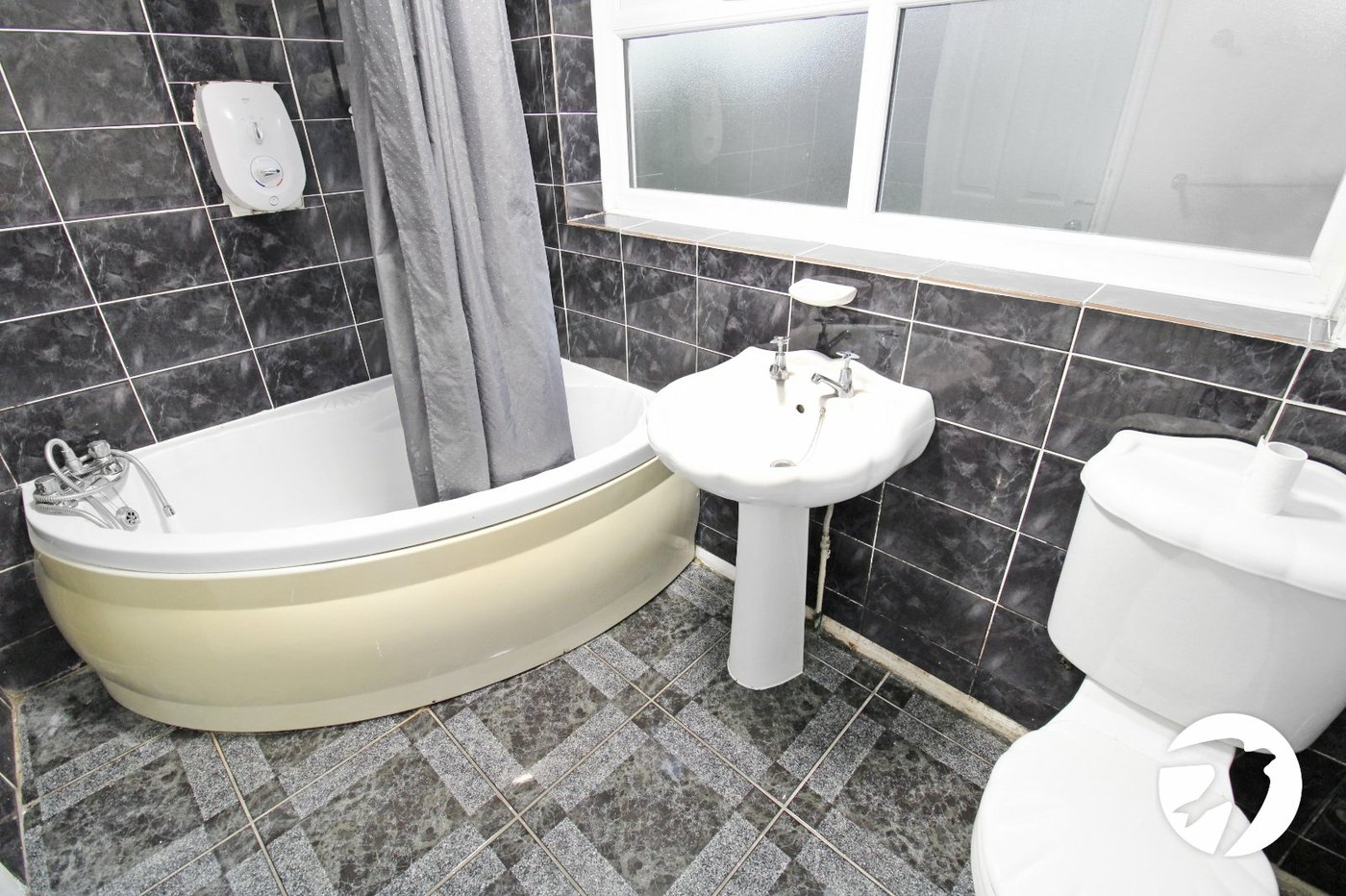 2 bedroom house to rent in Gravesend | Robinson Michael & Jackson