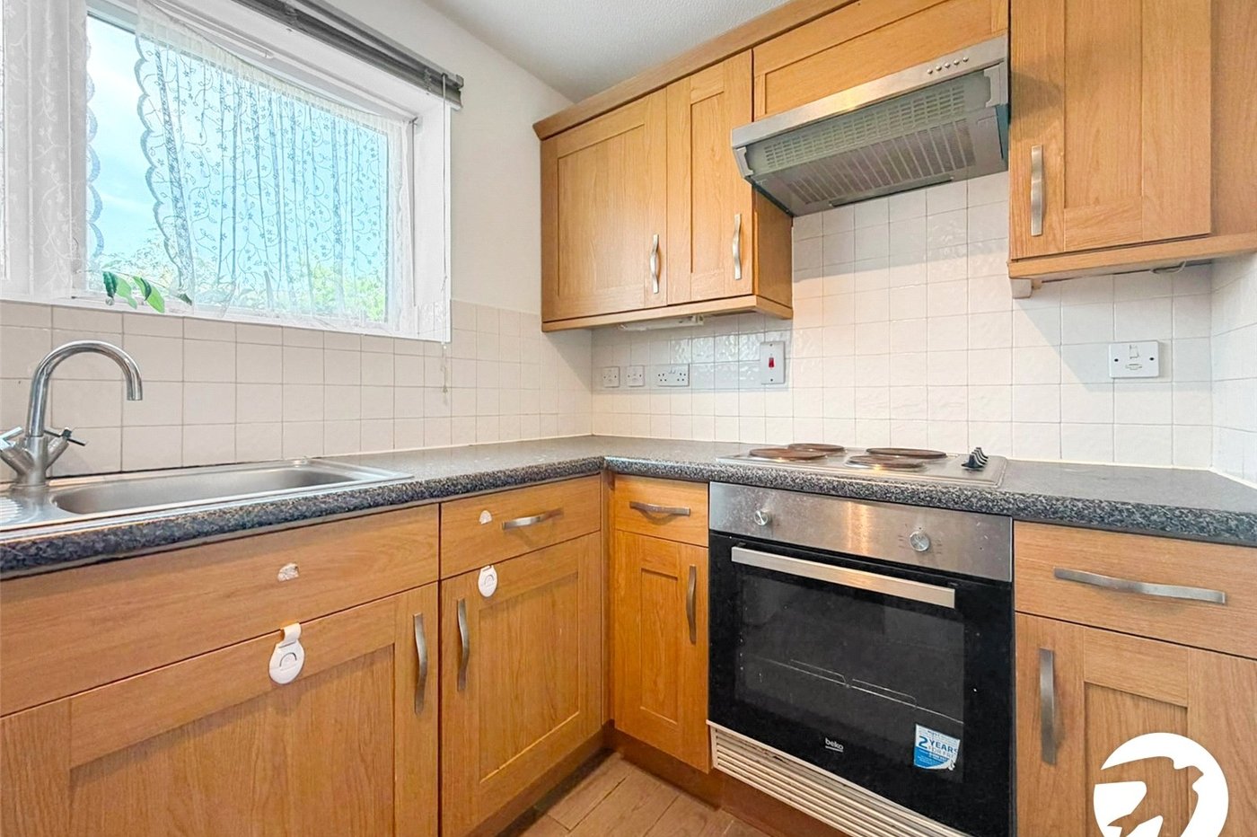 2 bedroom property to rent in London | 