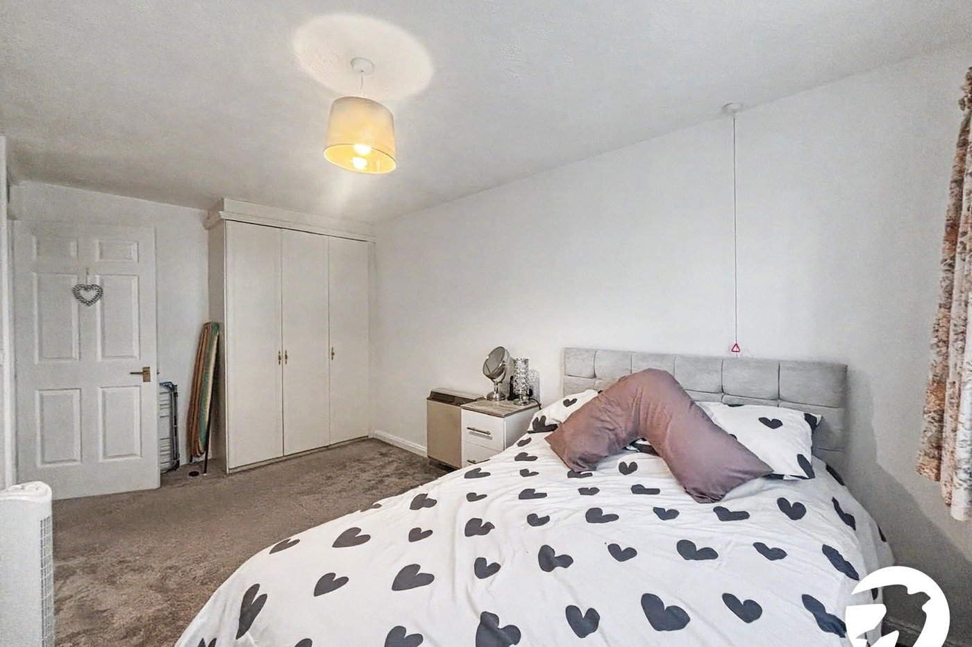 2 bedroom property to rent in Belvedere | Robinson Jackson