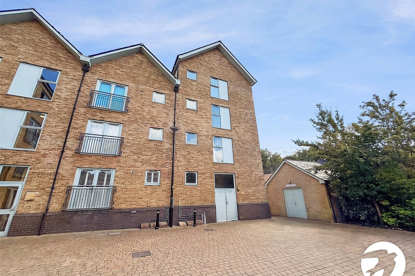 2 bedroom property to rent in South Darenth | Robinson Jackson