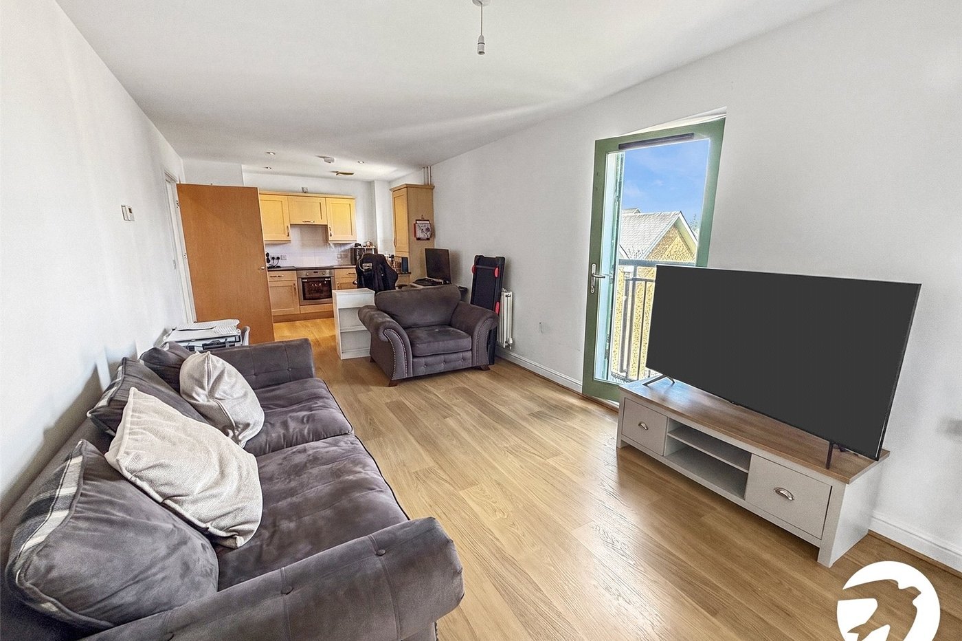 2 bedroom property to rent in South Darenth | Robinson Jackson