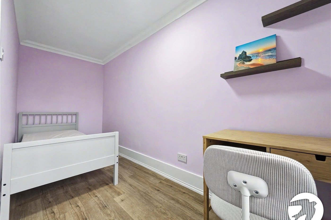 3 bedroom house to rent in London | Robinson Jackson