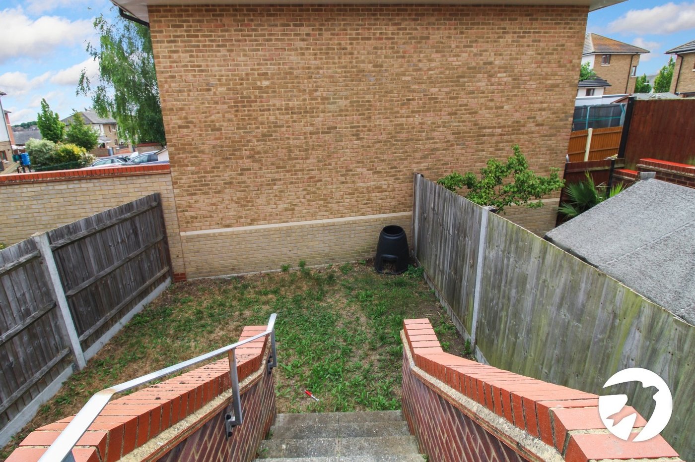 3 bedroom house to rent in Gravesend | Robinson Michael & Jackson