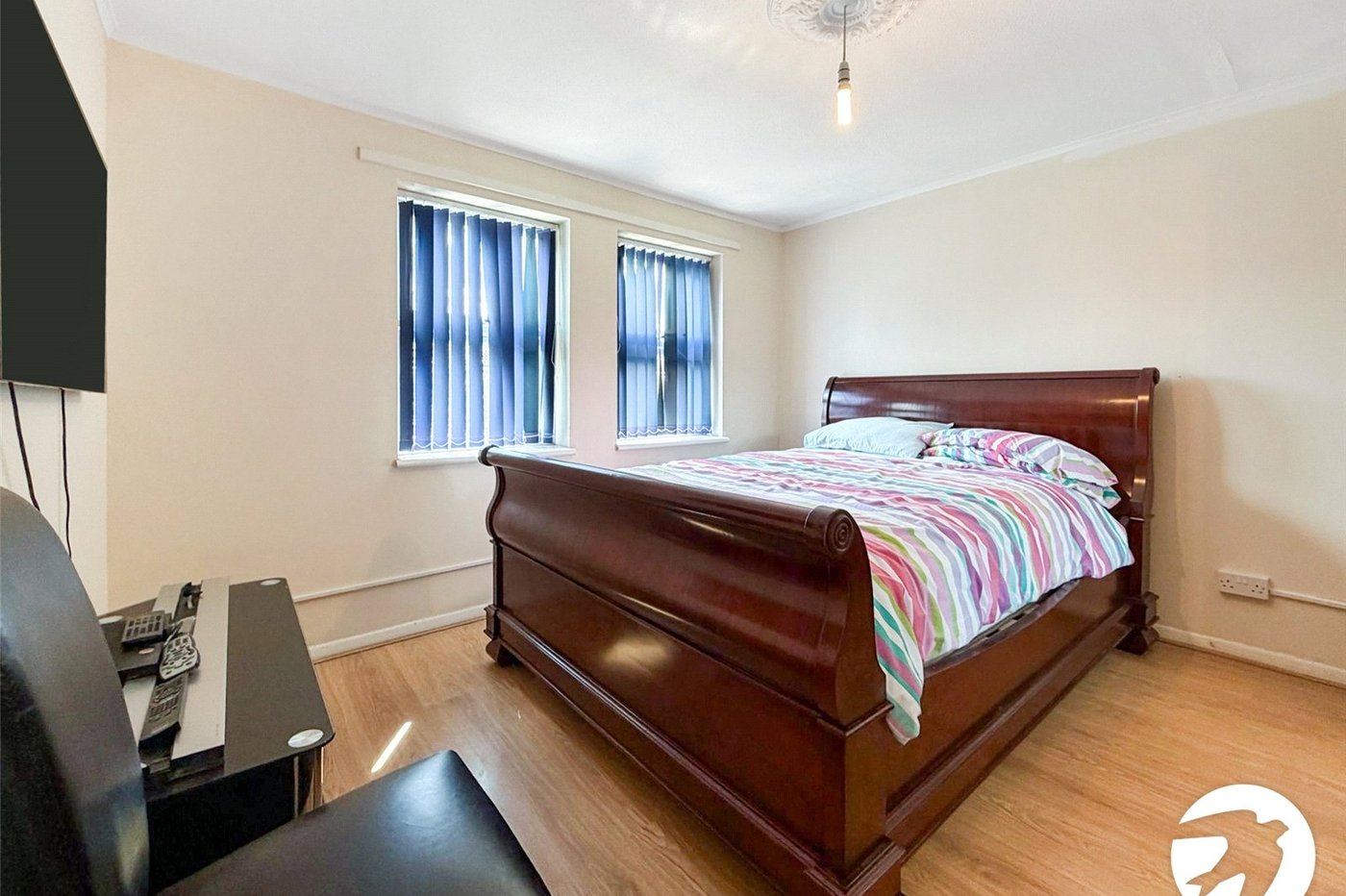 3 bedroom property to rent in London | 