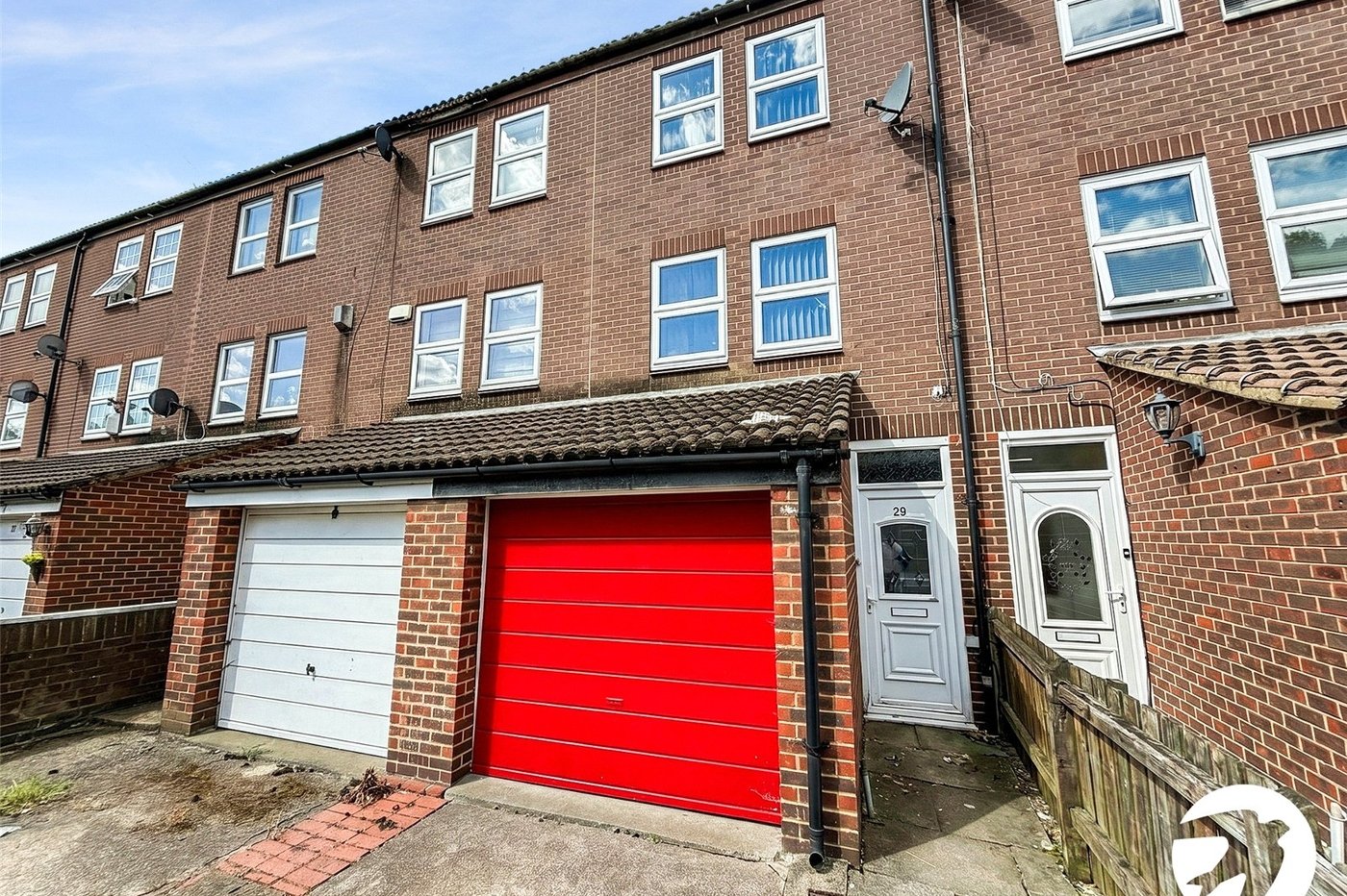 3 bedroom property to rent in London | 