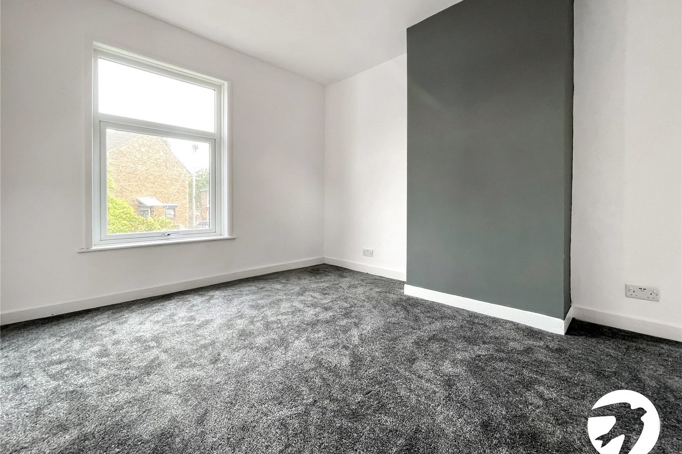 2 bedroom house to rent in Maidstone | Robinson Michael & Jackson