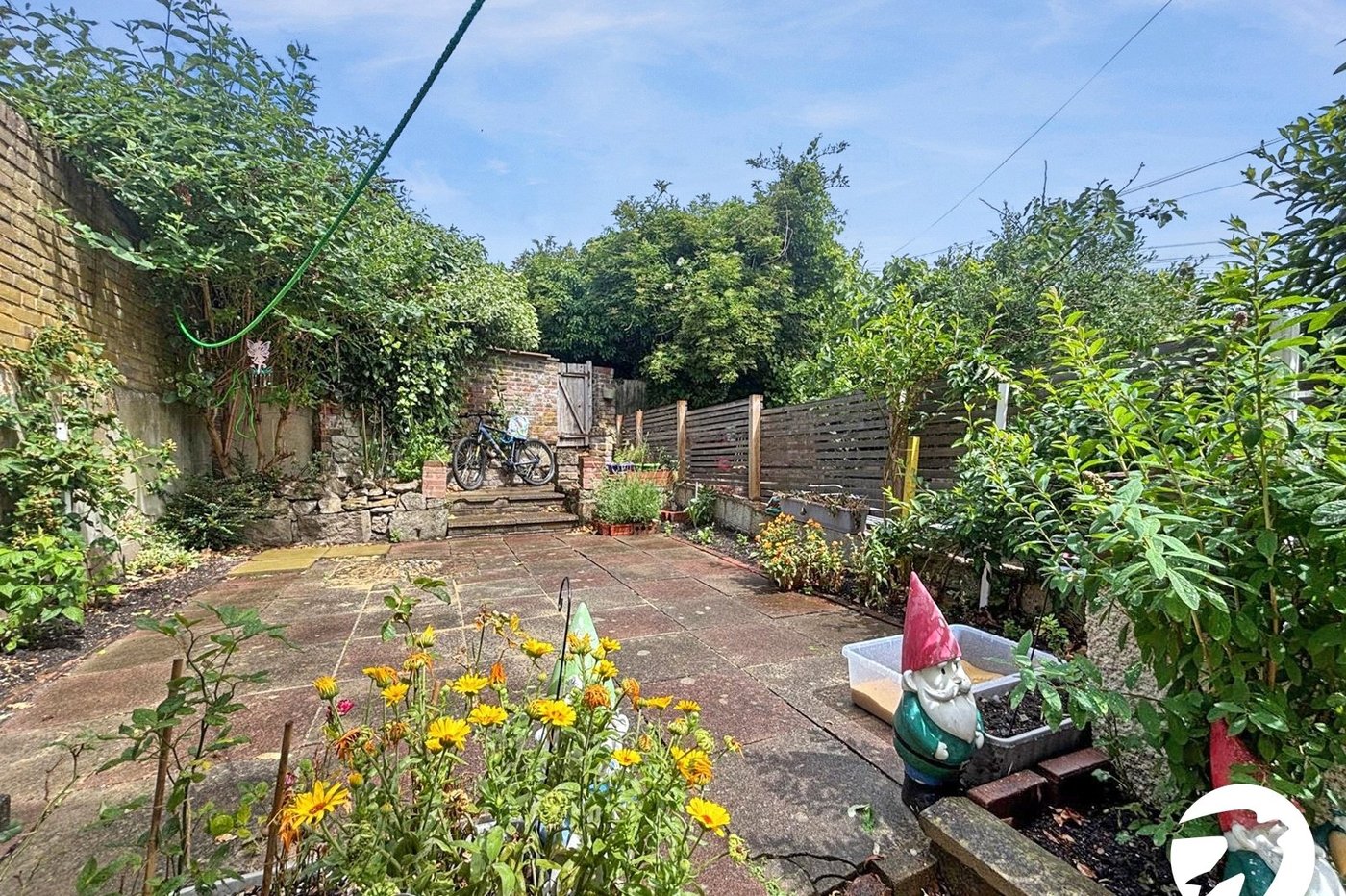 2 bedroom house to rent in Maidstone | Robinson Michael & Jackson