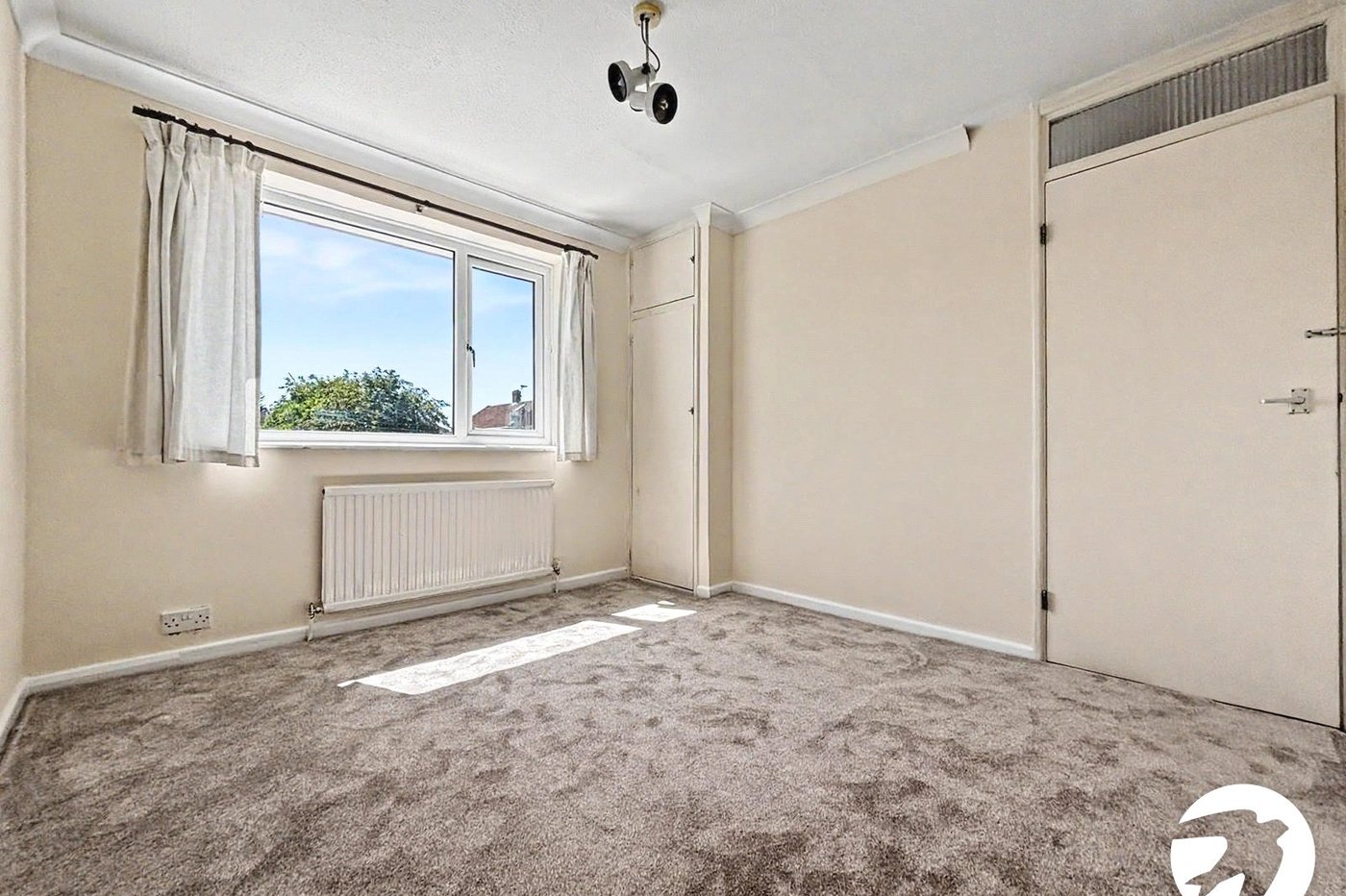 3 bedroom house to rent in Dartford | Robinson Jackson