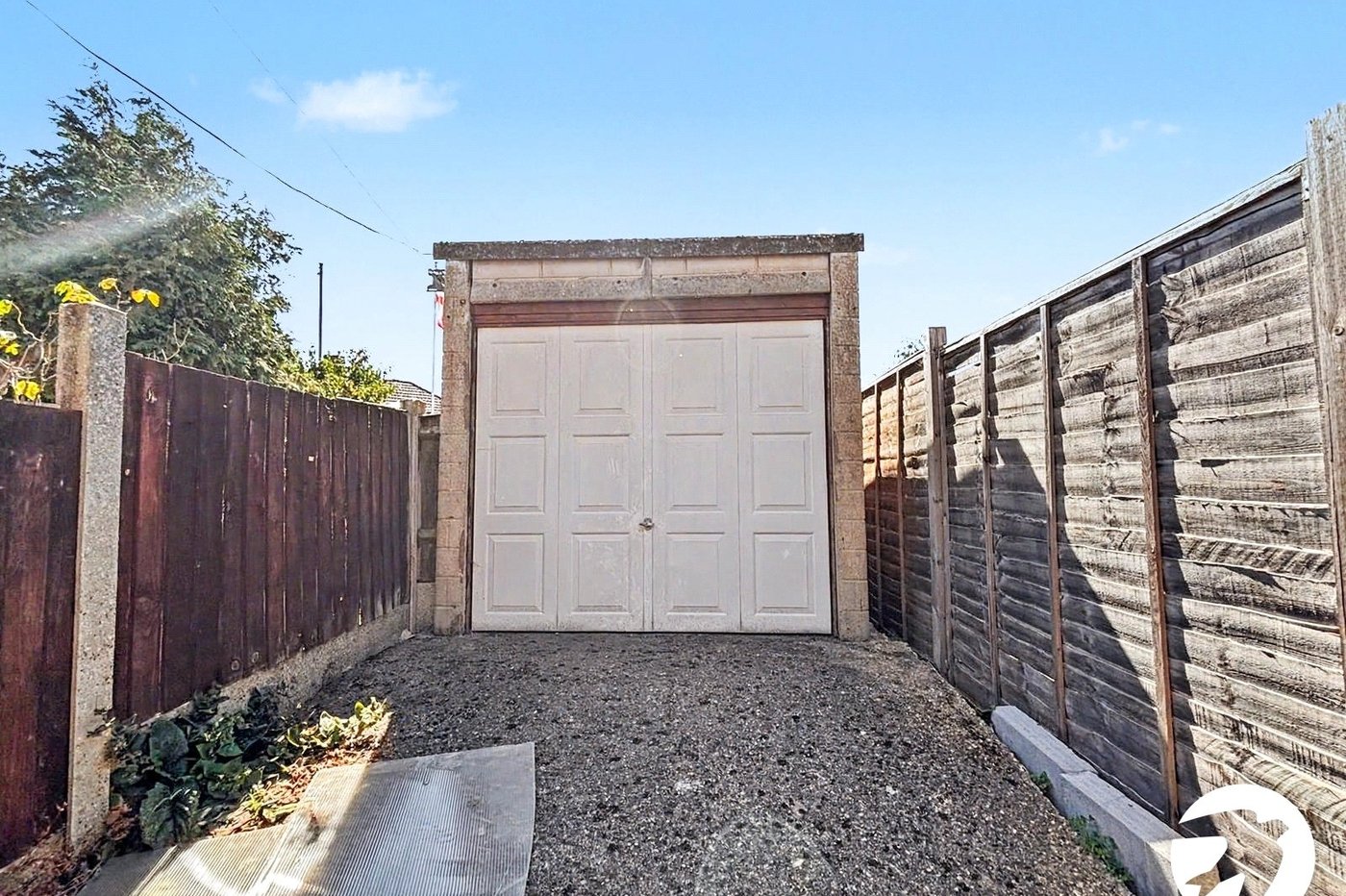 3 bedroom house to rent in Dartford | Robinson Jackson