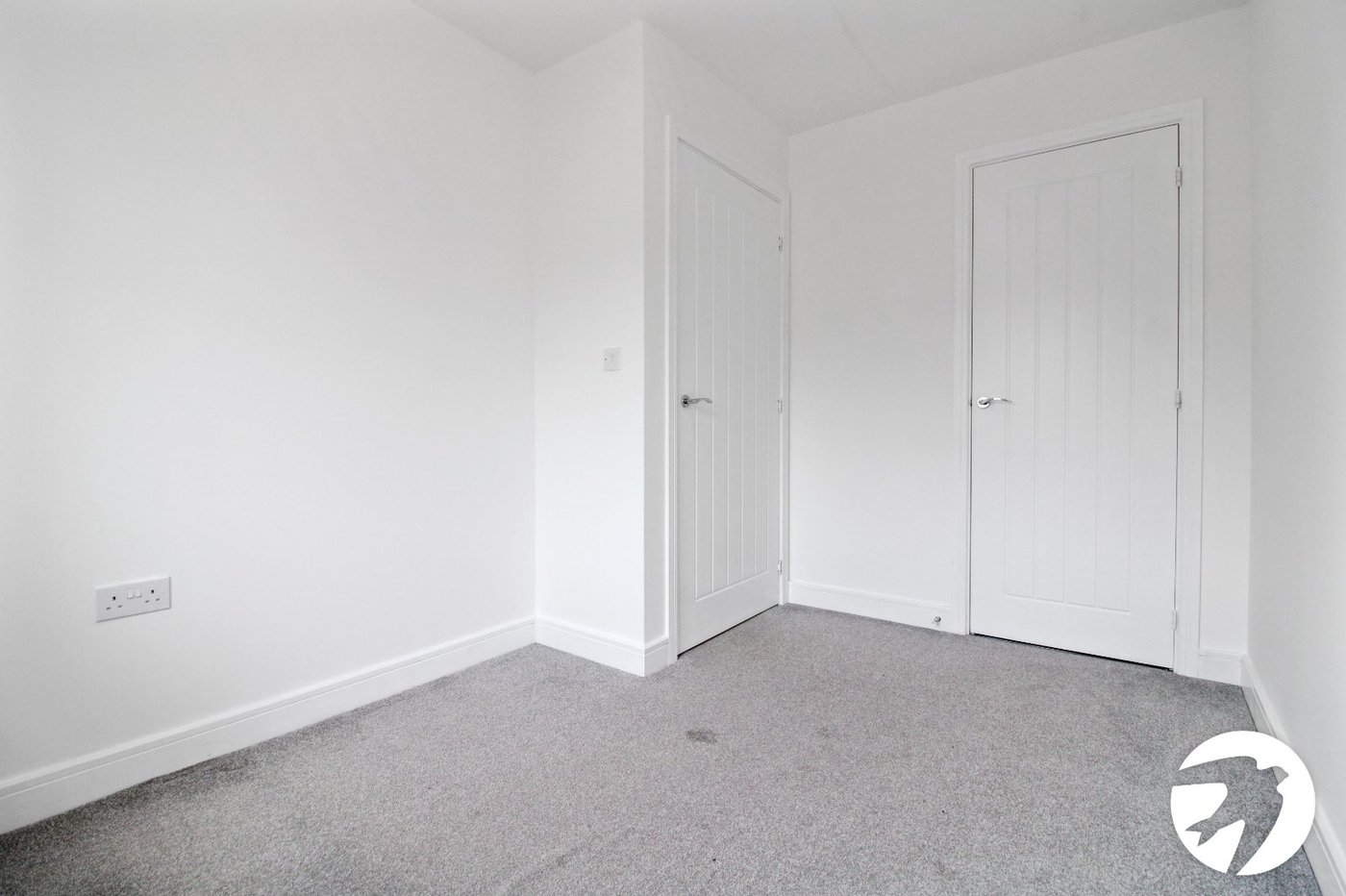 4 bedroom house to rent in Castle Hill | Robinson Michael & Jackson