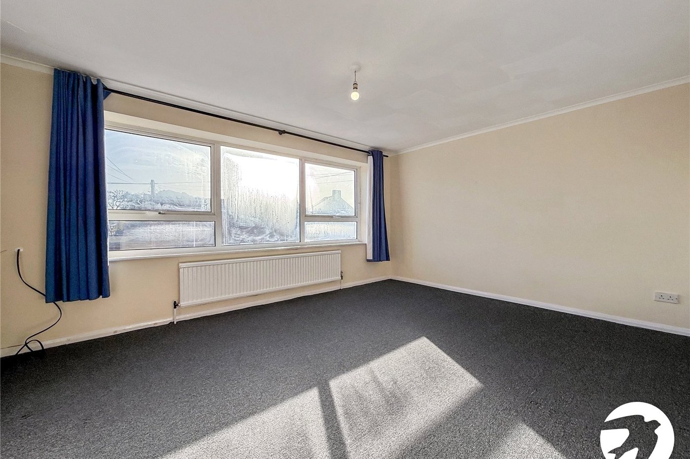 3 bedroom property to rent in Upchurch | Robinson Michael & Jackson