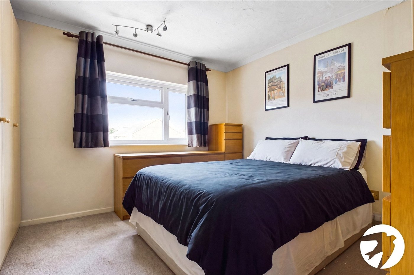 3 bedroom house to rent in Gravesend | Robinson Michael & Jackson