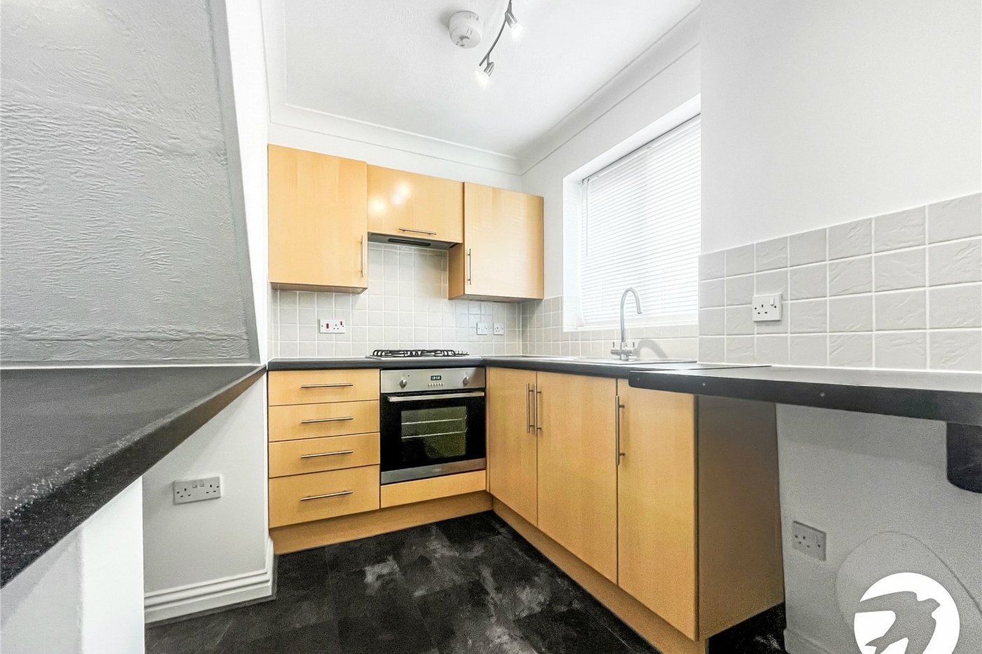 1 bedroom house to rent in Chatham | Robinson Michael & Jackson