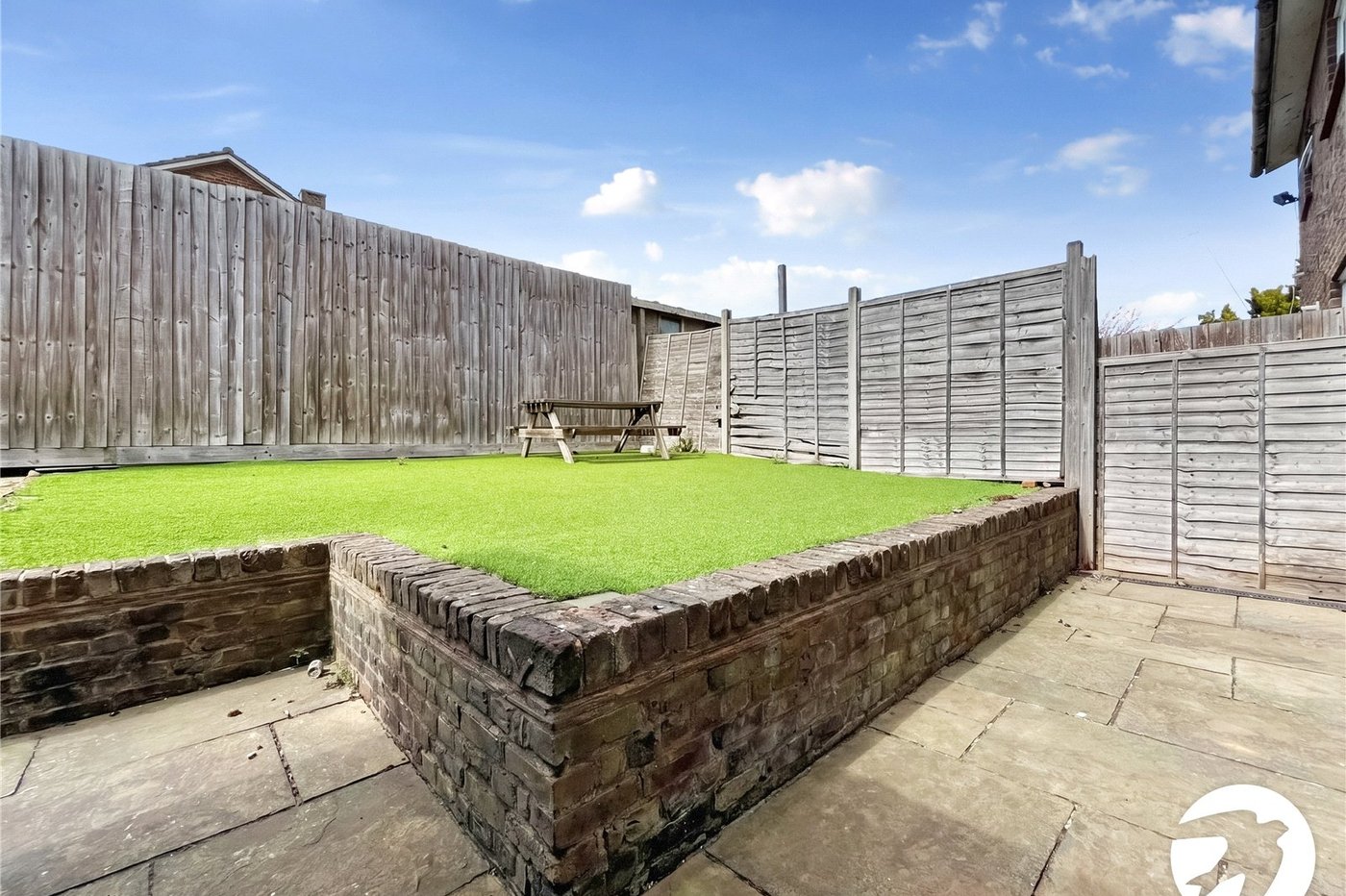 3 bedroom house to rent in Rochester | Robinson Michael & Jackson