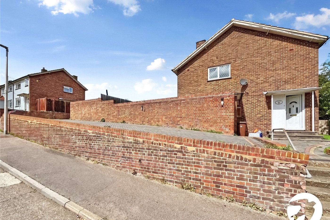 3 bedroom house to rent in Rochester | Robinson Michael & Jackson