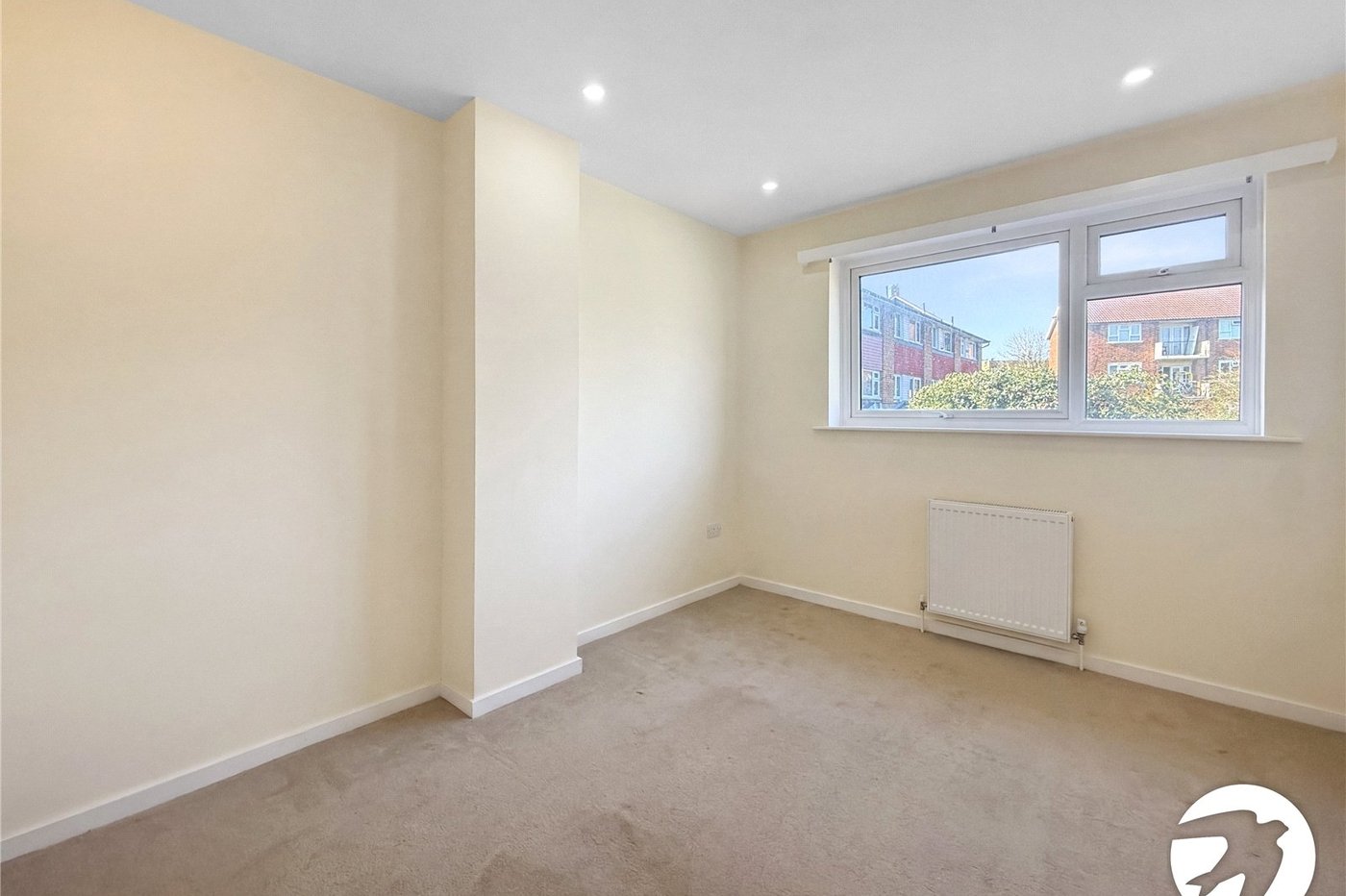 3 bedroom house to rent in Lawrie Park Avenue | Robinson Jackson