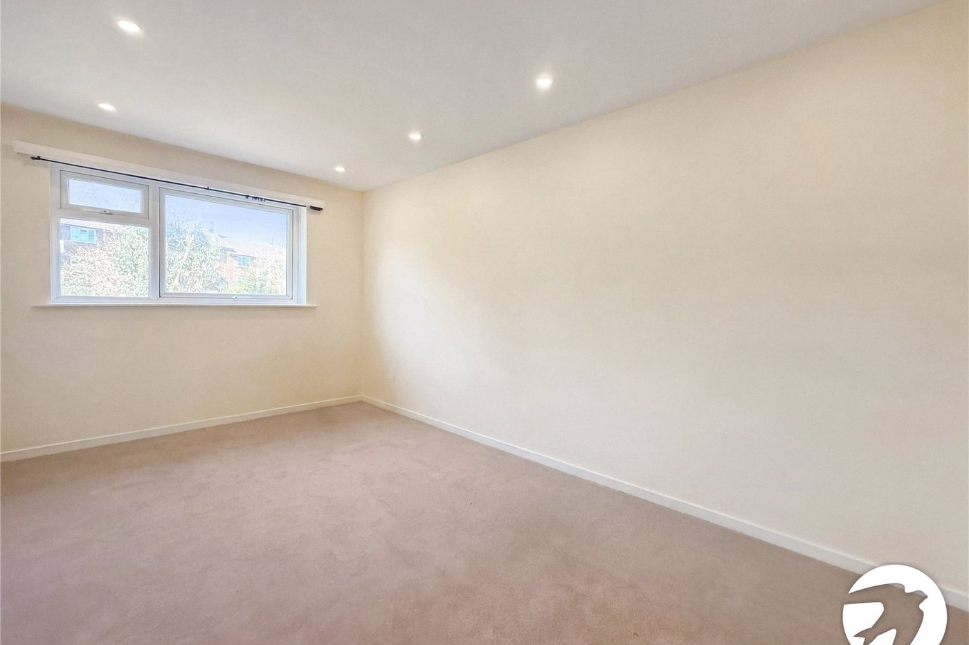 3 bedroom house to rent in Lawrie Park Avenue | Robinson Jackson