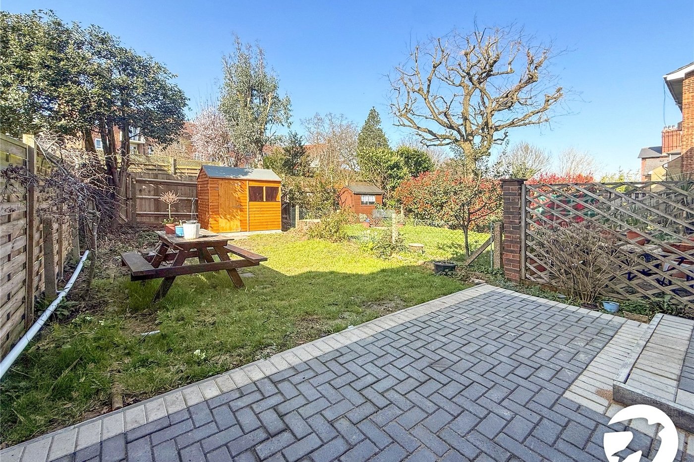 3 bedroom house to rent in Lawrie Park Avenue | Robinson Jackson