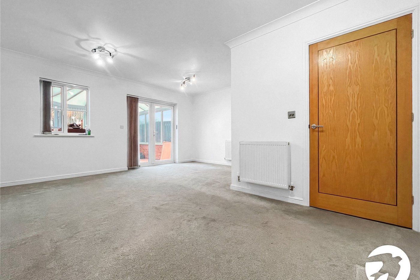 3 bedroom house to rent in Upnor | Robinson Michael & Jackson