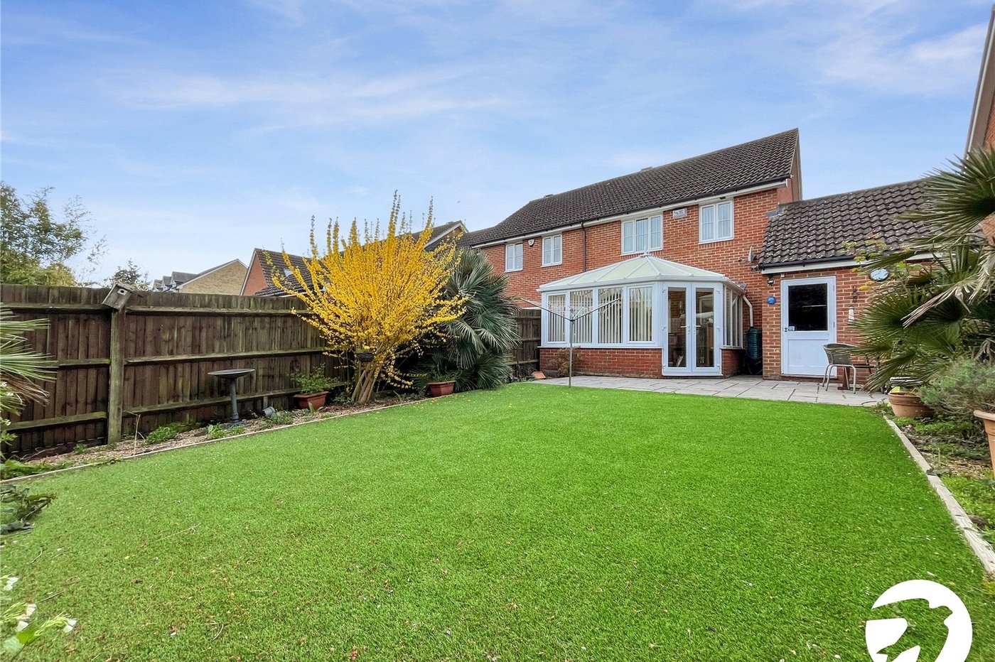 3 bedroom house to rent in Upnor | Robinson Michael & Jackson